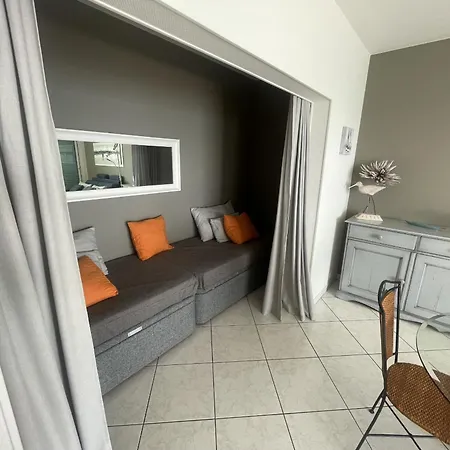 La Brise Marine - 2 Etoiles Face * Les Sables-dʼOlonne