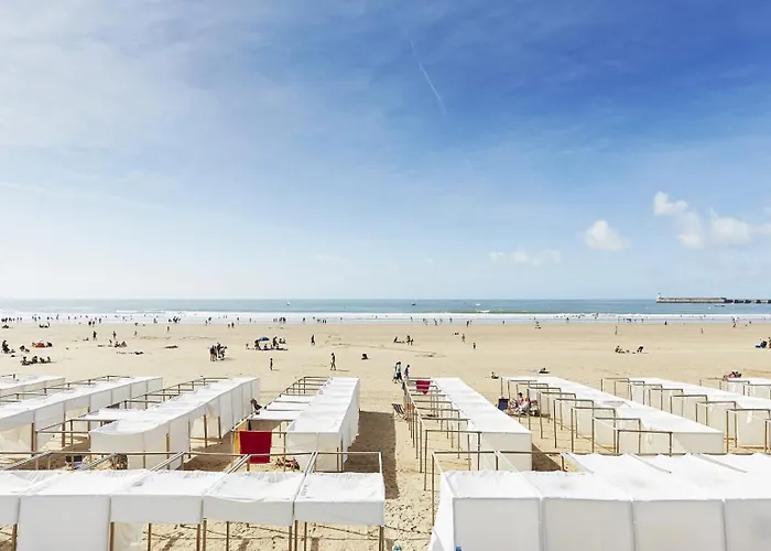 La Brise Marine - 2 Etoiles Face Les Sables-dʼOlonne