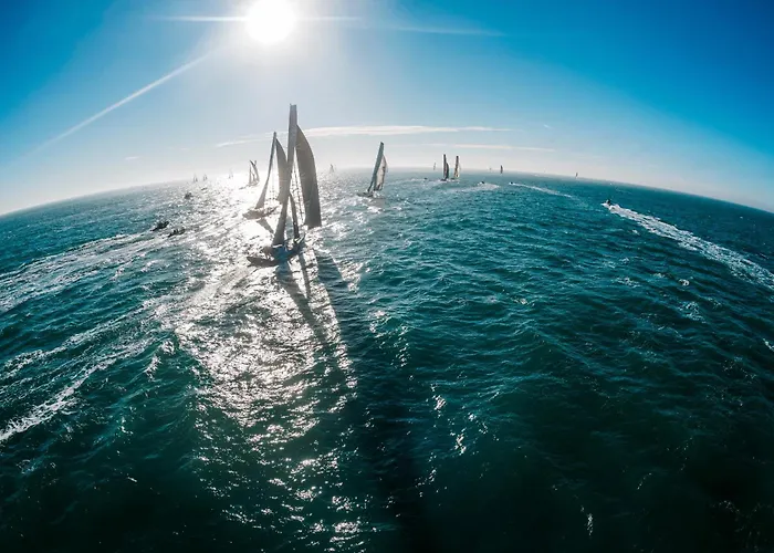 La Brise Marine - 2 Etoiles Face * Les Sables-dʼOlonne