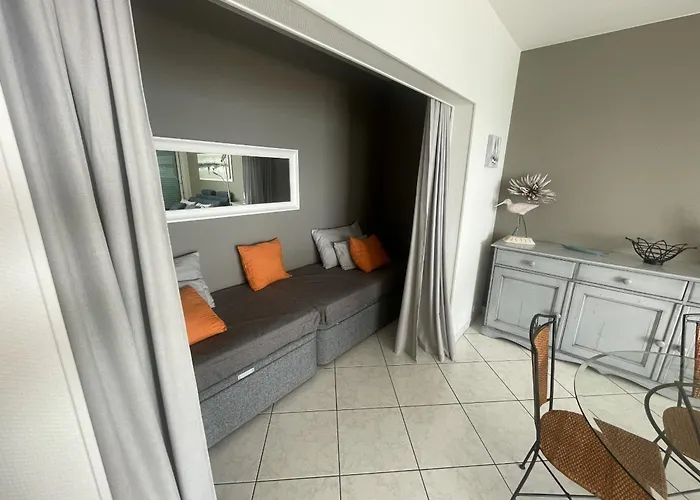 La Brise Marine - 2 Etoiles Face * Les Sables-dʼOlonne